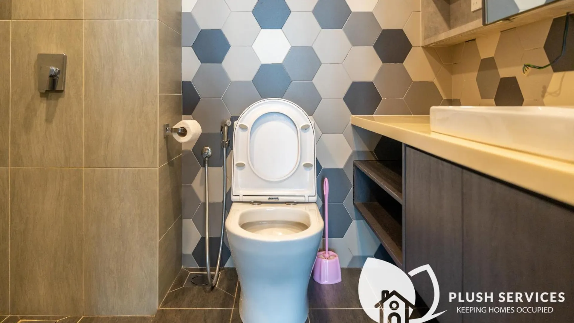Apartment Ceylonz Suites By Plush Kuala Lumpur
